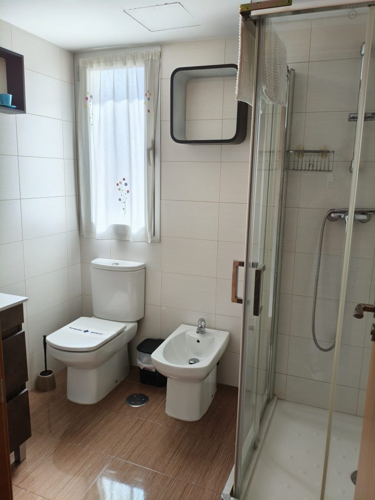 WhatsApp Image 2025-10-21 at 10.53.10 (4)