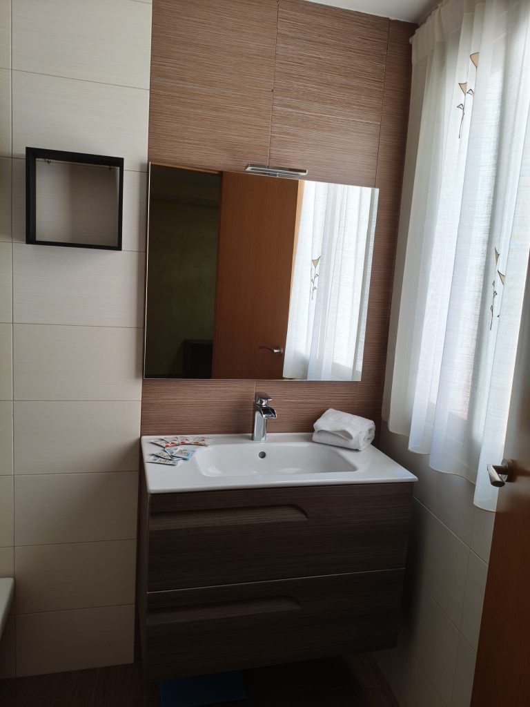 WhatsApp Image 2025-10-21 at 10.53.11 (1)